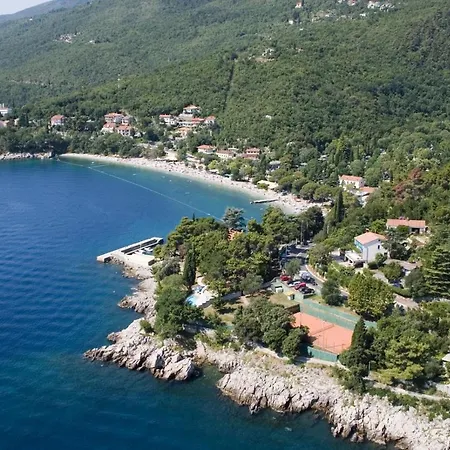 847-1 Lägenhet Opatija